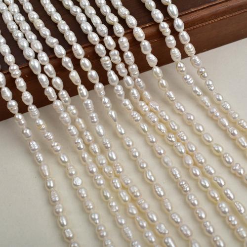 Cultured Rice Freshwater Pearl Beads, DIY, white, 4-5mm, Sold Per 36 cm Strand