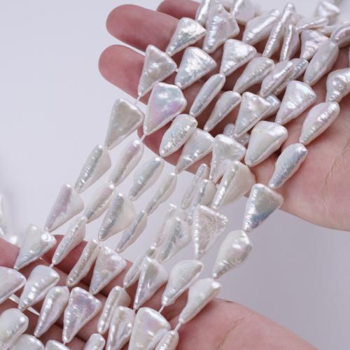 Natural Freshwater Pearl Loose Beads, Triangle, DIY, white, 10-13mm, Sold Per 36 cm Strand
