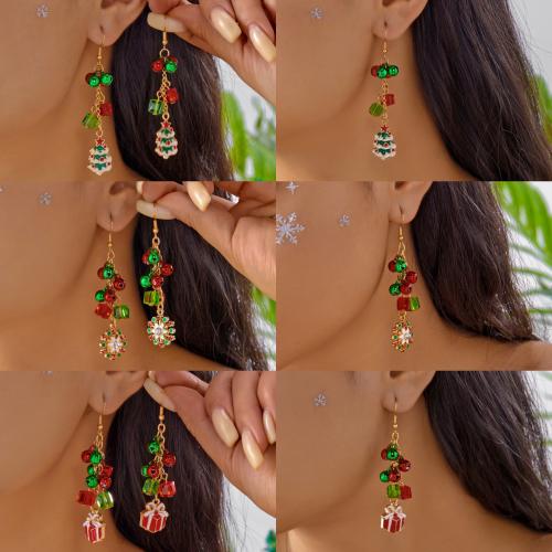 Pendientes de Navidad, aleación de zinc, con Arcilla polimero, chapado en color dorado, Diseño de Navidad & esmalte & con diamantes de imitación, más colores para la opción, Vendido por Par