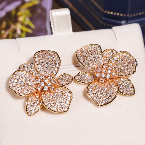 Cubic Zirconia Micro Pave Brass Earring, Lily, plated, fashion jewelry & micro pave cubic zirconia & for woman, Sold By Pair