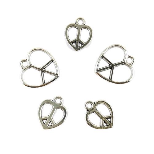 Tibetan Style Heart Pendants, silver color plated, DIY & hollow, 100PCs/Bag, Sold By Bag