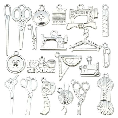 Colgantes de Aleación de Zinc, chapado en color de plata, Bricolaje & diferentes estilos para la opción, Vendido por UD