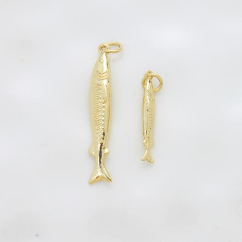 Bijoux pendentifs en laiton, poisson, Placage, DIY, doré, protéger l'environnement, sans nickel, plomb et cadmium, 32.70x5x4mm, Vendu par PC