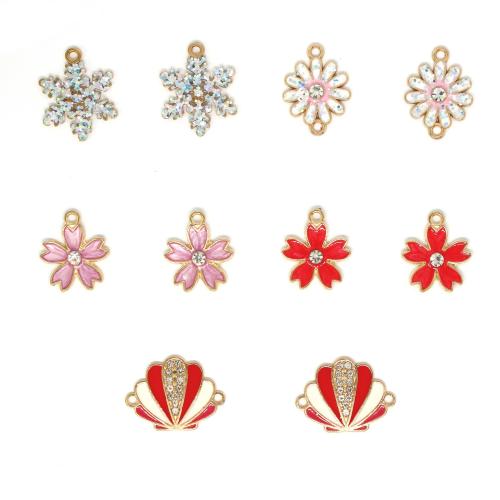 Colgantes de diamantes de imitación de la aleación de zinc, chapado en color dorado, Bricolaje & esmalte & con diamantes de imitación, más colores para la opción, 100PCs/Bolsa, Vendido por Bolsa