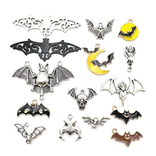 Pendant Halloween Fashion, alliage de zinc, Chauve-souris, Placage, Halloween Design & DIY & styles différents pour le choix & émail, Vendu par PC