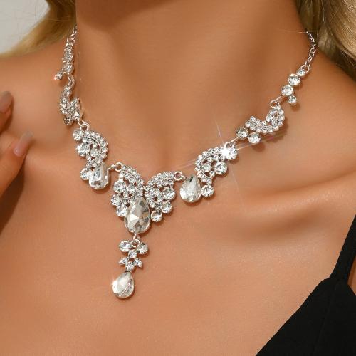 Collier de bijoux en alliage de zinc, Placage de couleur d'or, bijoux de mode & avec strass, plus de couleurs à choisir, Trou:Environ 1mm, Vendu par PC