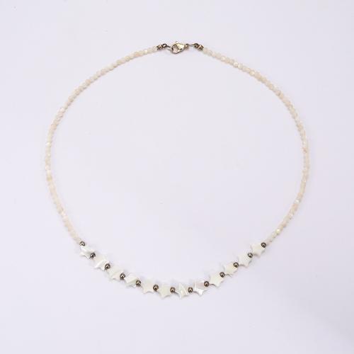 Colliers coquillage, coquille blanche, avec Acier inoxydable 304, bijoux de mode, couleurs mélangées, Vendu par PC