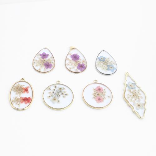 Brass Pendant, with Dried Flower & Resin, plated, DIY & different styles for choice, Sold By PC