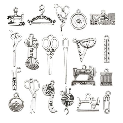 Pendentifs en alliage de zinc, Placage, DIY & styles différents pour le choix, plus de couleurs à choisir, 100PC/sac, Vendu par sac