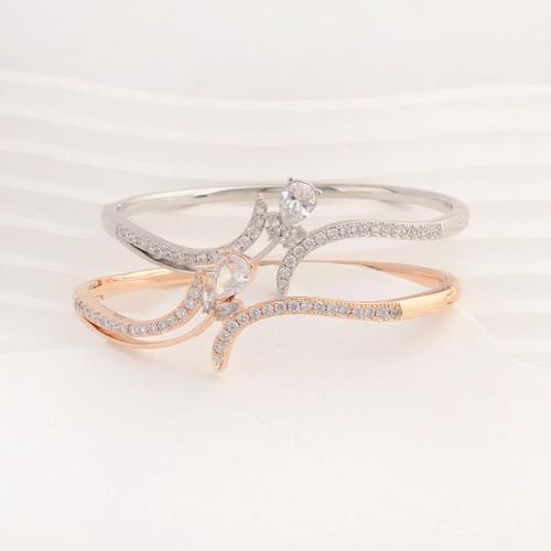 alliage de zinc bracelet ordinaire, Placage, pour femme & avec strass, plus de couleurs à choisir, Diamètre intérieur:Environ 63x53mm, Vendu par PC