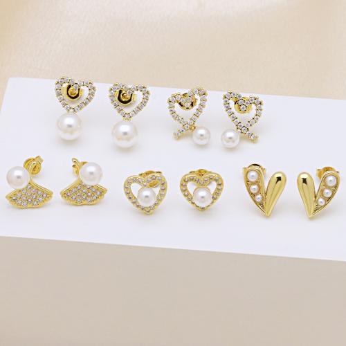 Befestiger Zirkonia Messing Ohrring, mit Kunststoff Perlen, goldfarben plattiert, verschiedene Stile für Wahl & Micro pave Zirkonia & für Frau, keine, verkauft von Paar