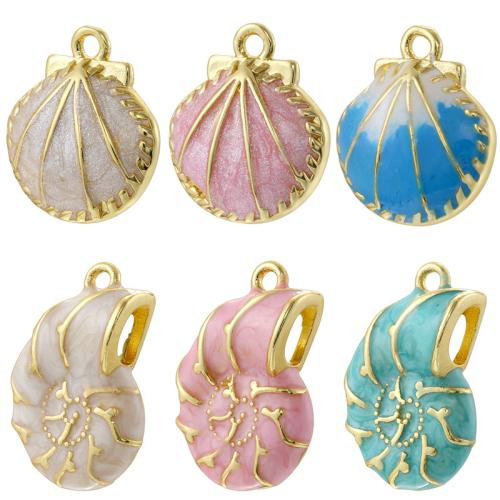 Brass Jewelry Pendants, gold color plated, DIY & different styles for choice & enamel, Sold By PC