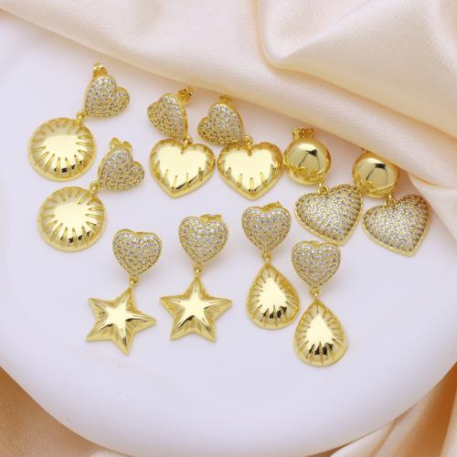 Boucles d'oreilles en laiton zircon cubique pavent, Placage de couleur d'or, styles différents pour le choix & pavé de micro zircon & pour femme, plus de couleurs à choisir, Vendu par paire