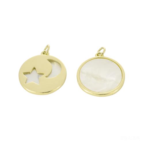 Pendentifs de coquillages blancs naturels, laiton, avec coquille blanche, Plat rond, Placage de couleur d'or, DIY, 26x21x2mm, Vendu par PC