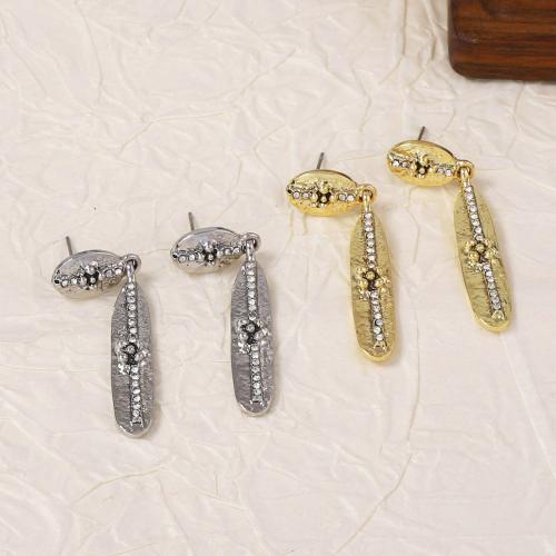 Zinklegierung Ohrringe, plattiert, Modeschmuck & für Frau & mit Strass, keine, 6x45mm, verkauft von Paar