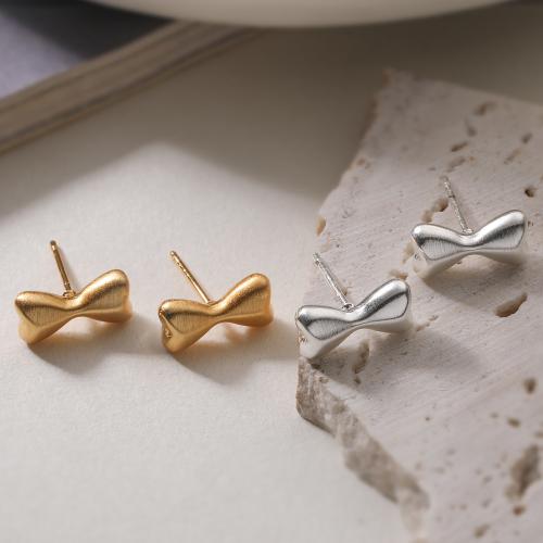 Pendientes de Perno en Latón, metal, Lazo, chapado, Joyería & para mujer, más colores para la opción, libre de níquel, plomo & cadmio, 13x6mm, Vendido por Par