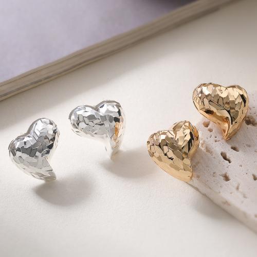 Brass Stud Earring, Heart, plated, fashion jewelry & for woman, more colors for choice, nickel, lead & cadmium free, 17x18mm, Sold By Pair