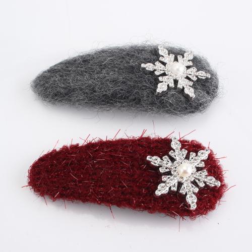 Tibetan Style Hair Snap Clip, with Wool Fabric & Freshwater Pearl, Snowflake, for woman & with rhinestone, more colors for choice, 82x33x15mm, Sold By PC