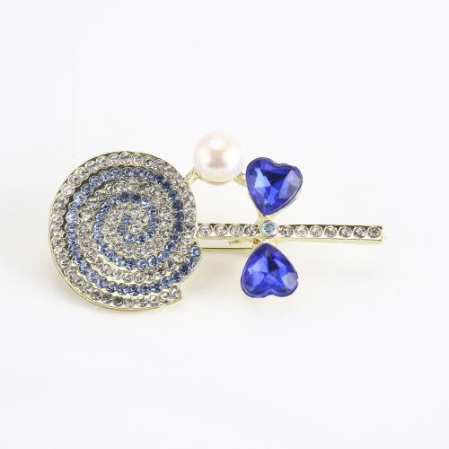 aleación de zinc broche, con Perlas cultivadas de agua dulce, chupeta, chapado en color dorado, para mujer & con diamantes de imitación, 49x24x13mm, Vendido por UD