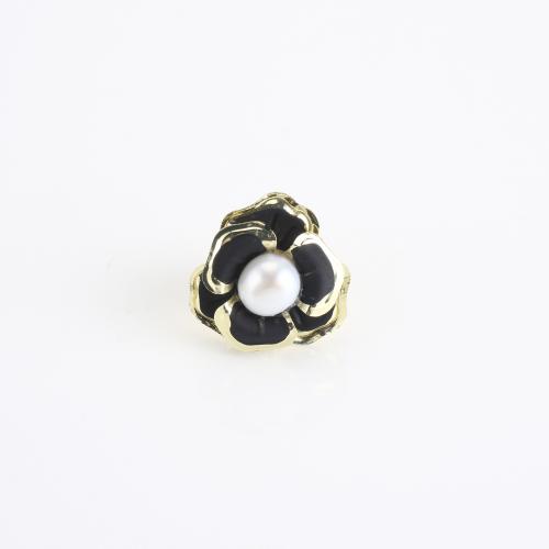 Zinklegierung Brosche, mit Natürliche kultivierte Süßwasserperlen, Blume, goldfarben plattiert, für Frau & Emaille, 16x17x17mm, verkauft von PC