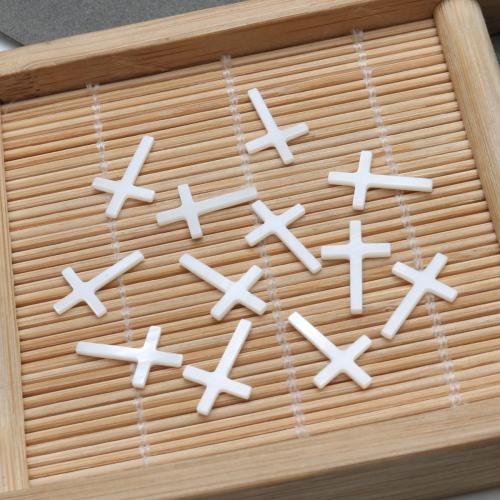 Pendentifs de coquillages blancs naturels, coquille blanche, poli, DIY & aucun trou, 19.60x6x12mm, Vendu par PC