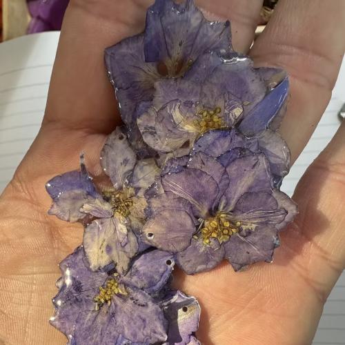 Fleurs séchées Pendentif, goutté d'époxy, DIY, violet, pendant size 30*2mm-32*2mm, Vendu par PC