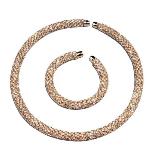 Acier titane Collier et bracelet, Placage, 2 pièces & pour femme & avec strass, plus de couleurs à choisir, necklace length 38cm, bracelet length 15cm, Vendu par fixé