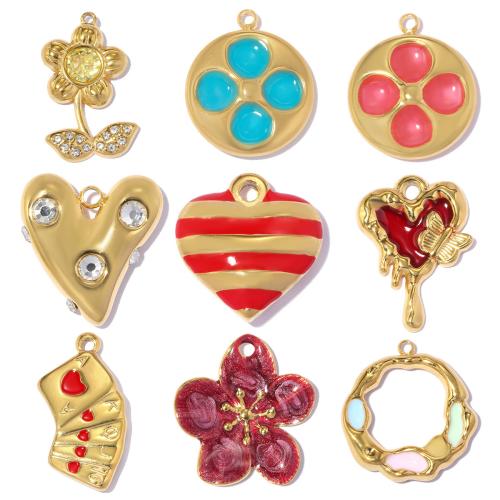 Pendentifs en titane, Acier titane, Placage, DIY & styles différents pour le choix & émail & avec strass, plus de couleurs à choisir, 3PC/sac, Vendu par sac