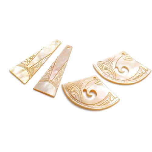 Natural Yellow Shell Pendants, Carved, DIY & different styles for choice, Sold By PC