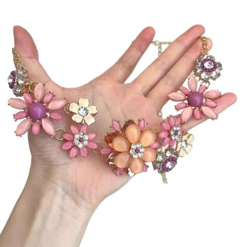 aleación de zinc collar, Flor, chapado, para mujer & con diamantes de imitación, 475x45x1mm, Vendido por UD