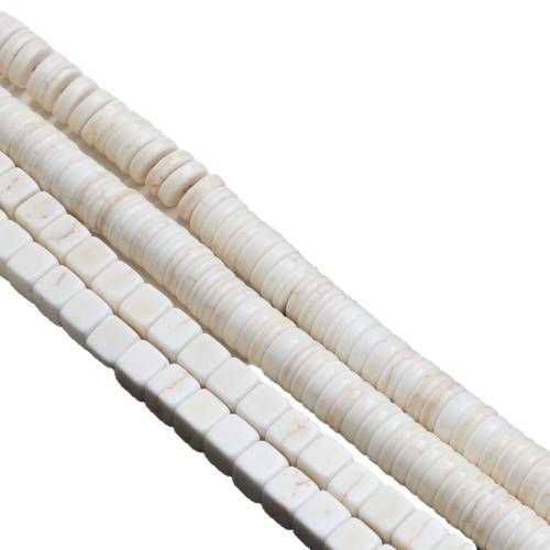 Turquesa sintético Abalorio, Bricolaje & diverso tamaño para la opción, Blanco, Vendido por Sarta
