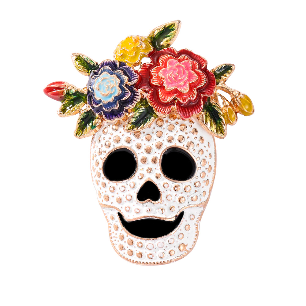 Zinc Alloy Brooch, Skull, plated, Halloween Jewelry Gift & enamel & with rhinestone, more colors for choice, 60x50mm, Sold By PC